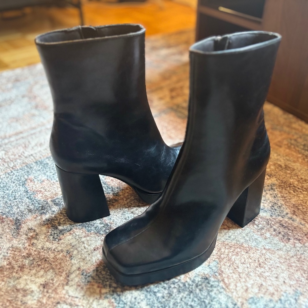 Brand new, Bershka platform heeled boots